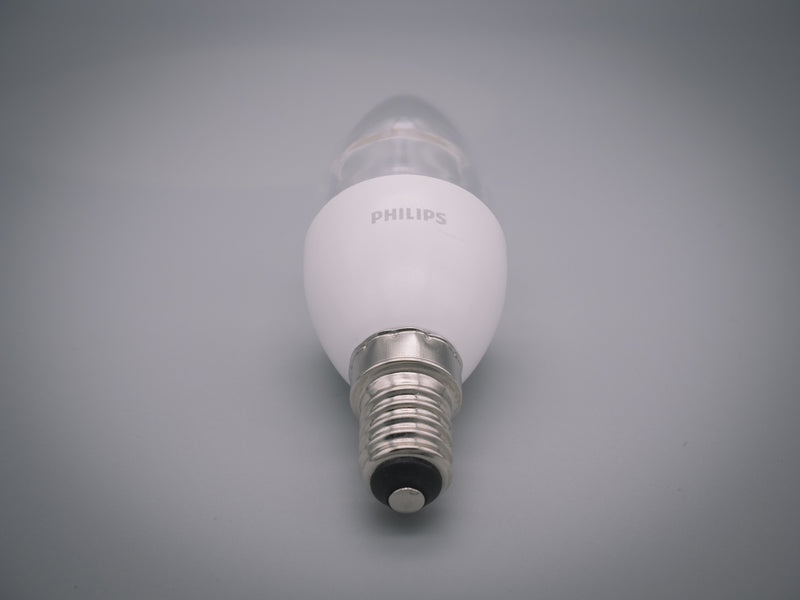 Philips 4w = 25w 240v SES E14 Small Screw Cap LED Corepro Candle