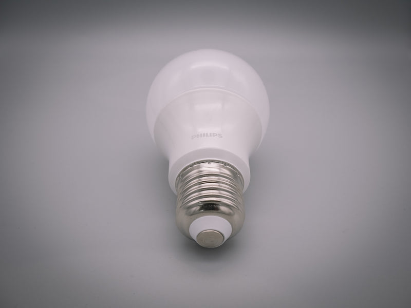 Philips 8.5w = 60w ES E27 Screw Cap LED Corepro Dimmable GLS Lightbulb